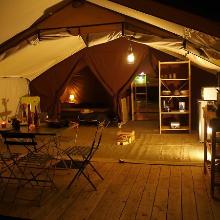 Отель Cosycamp Chamalieres-sur-Loire Экстерьер фото