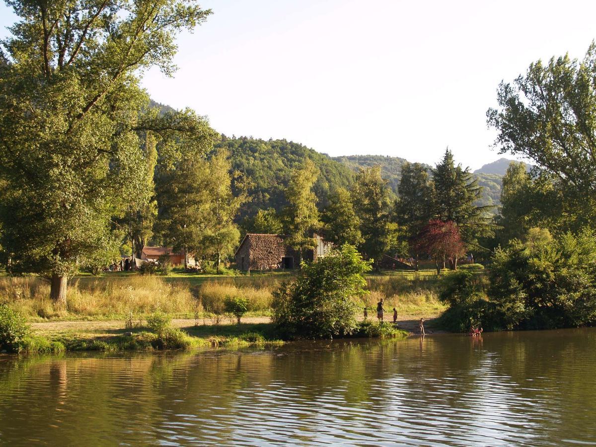 Отель Cosycamp Chamalieres-sur-Loire Экстерьер фото
